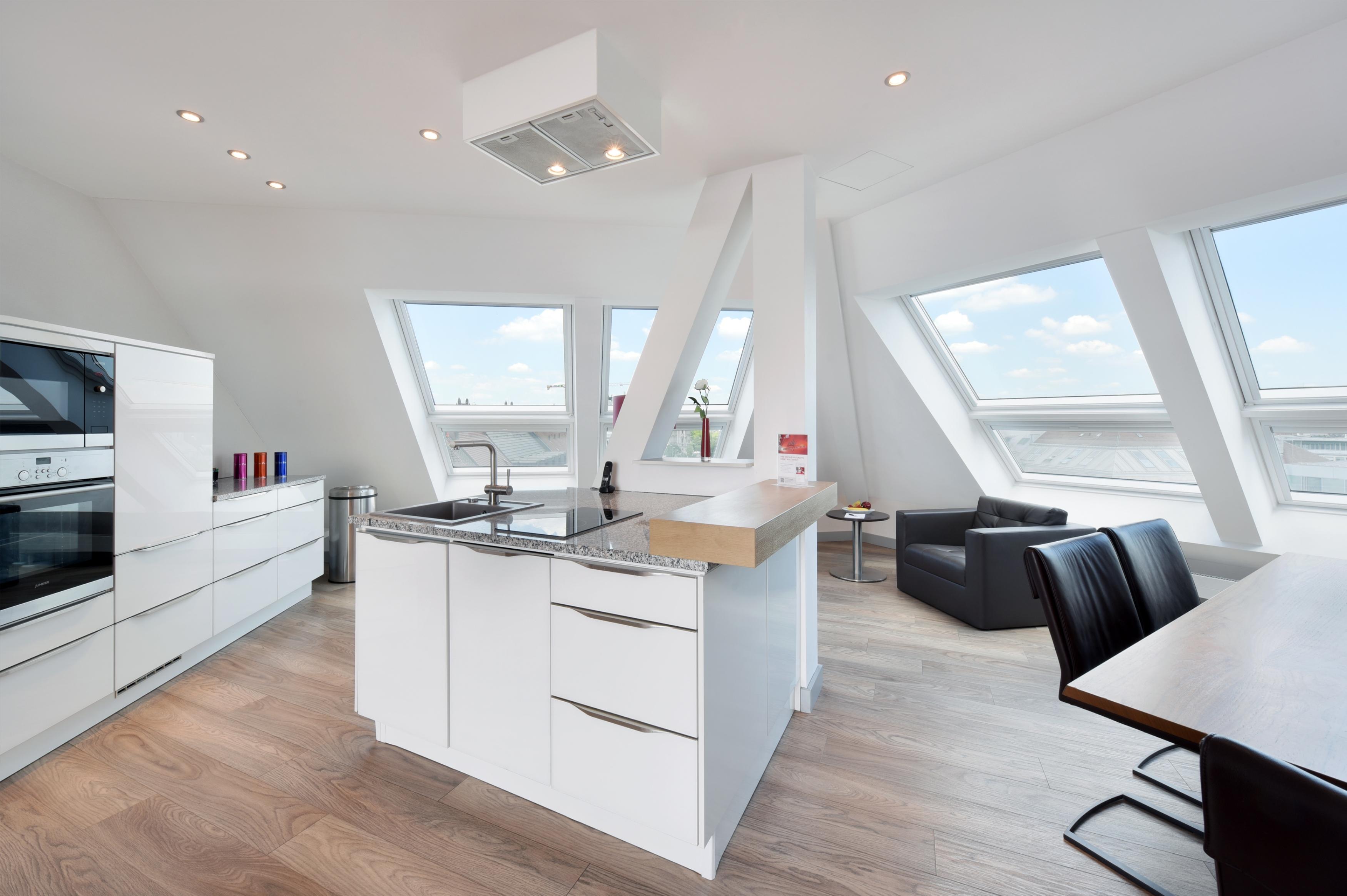 Koos Hotel&apartments - 4*